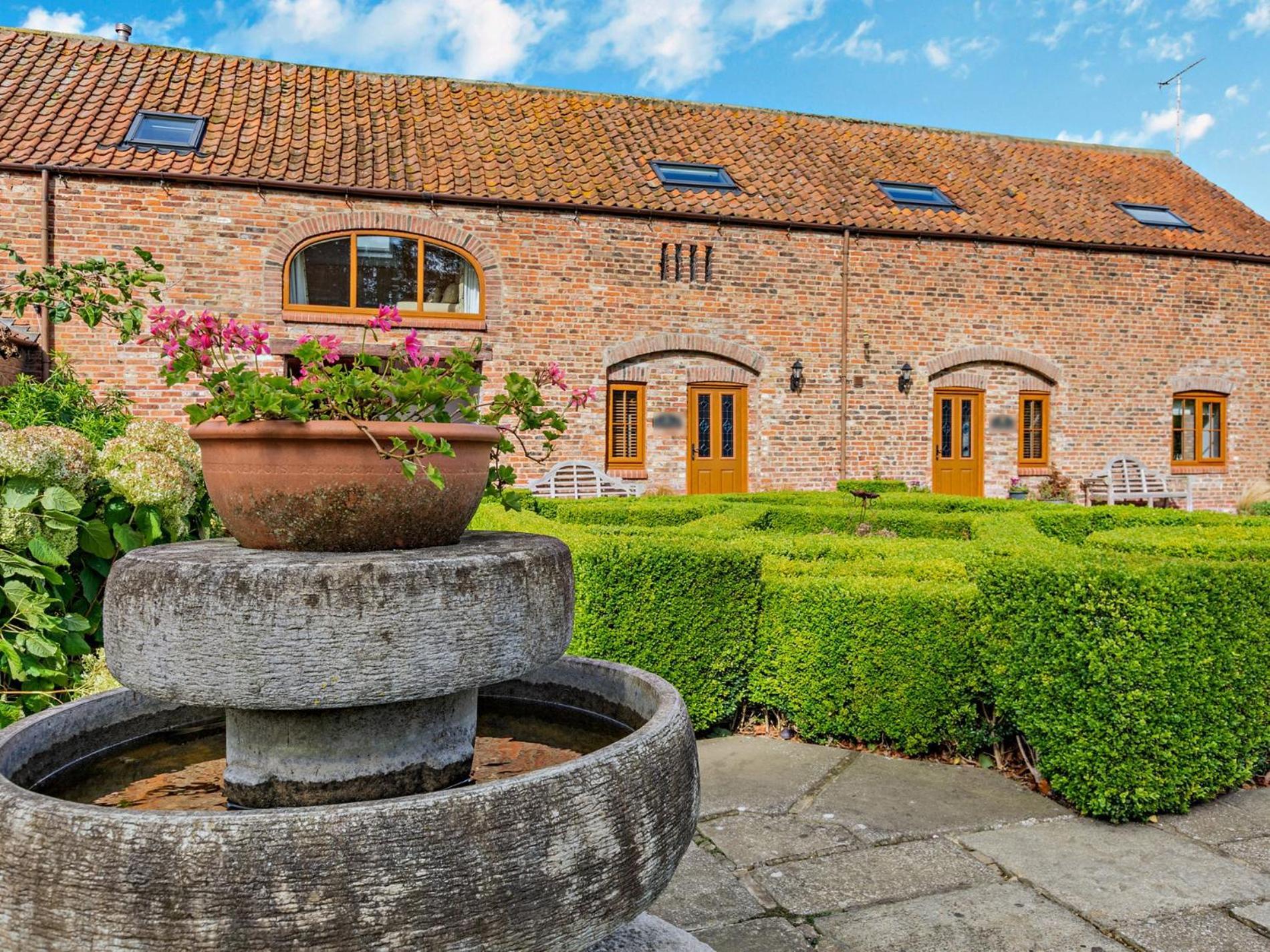 2 Bed In Filey 79280 Villa Wold Newton  Exteriör bild